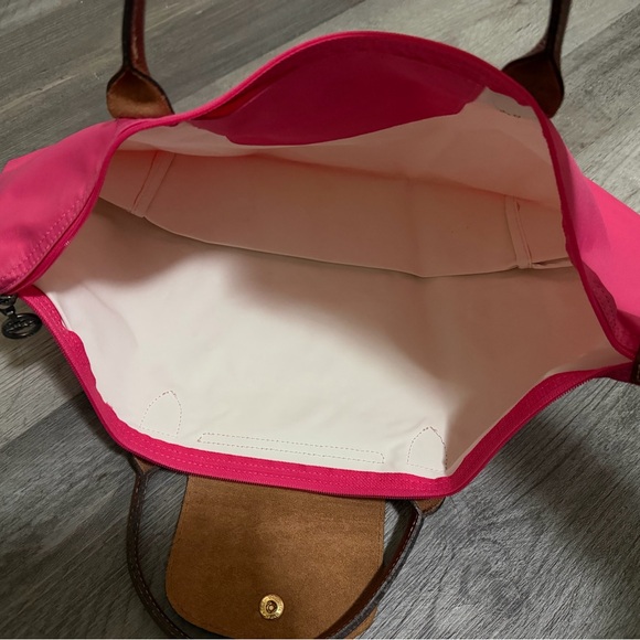 Longchamp Pink Tote with Brown Handles - Picture 4 of 10
